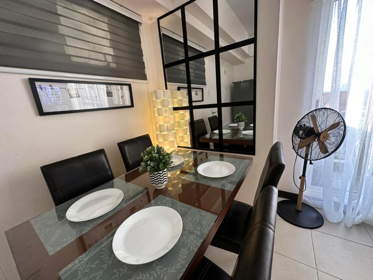 Celandine Residence In Quezon City Caloocan Exterior photo