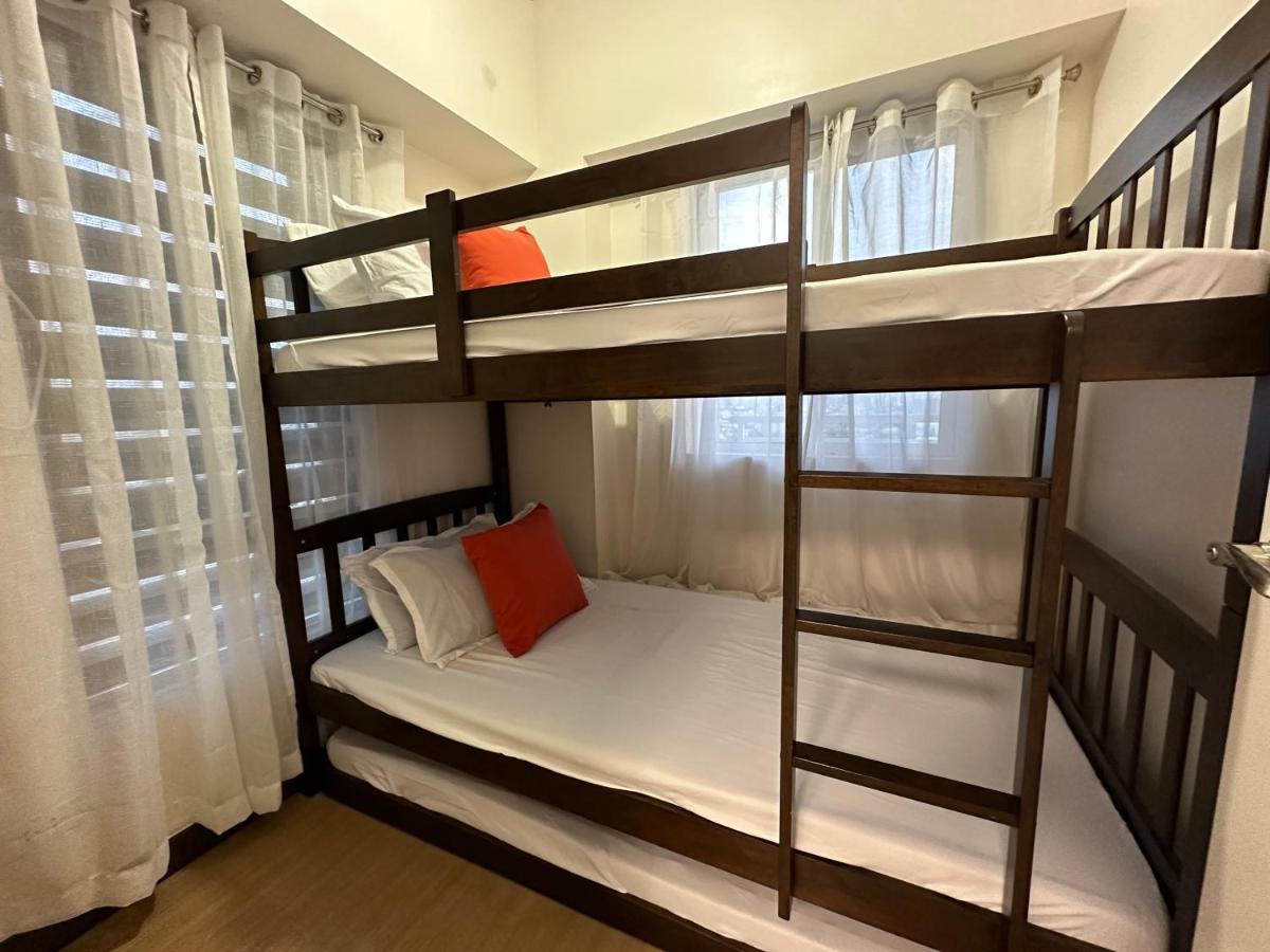 Celandine Residence In Quezon City Caloocan Exterior photo